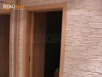 Rekonstrukce chodby v panelovém bytě - Kobylisy